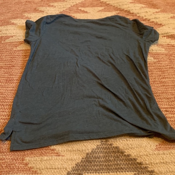 Girls top - Picture 3 of 3